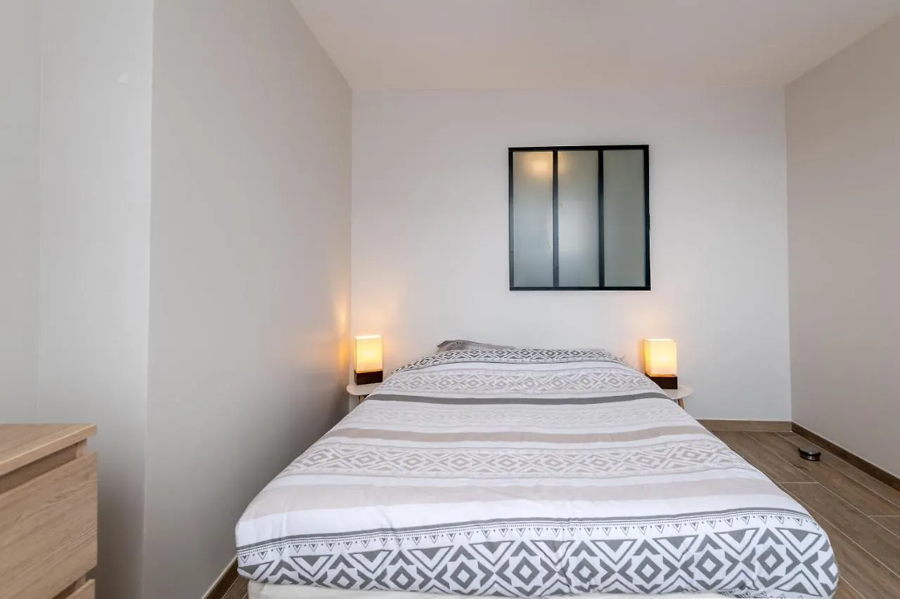 Appartement Lumineux Au Centre Du Village Saint-Felix  France